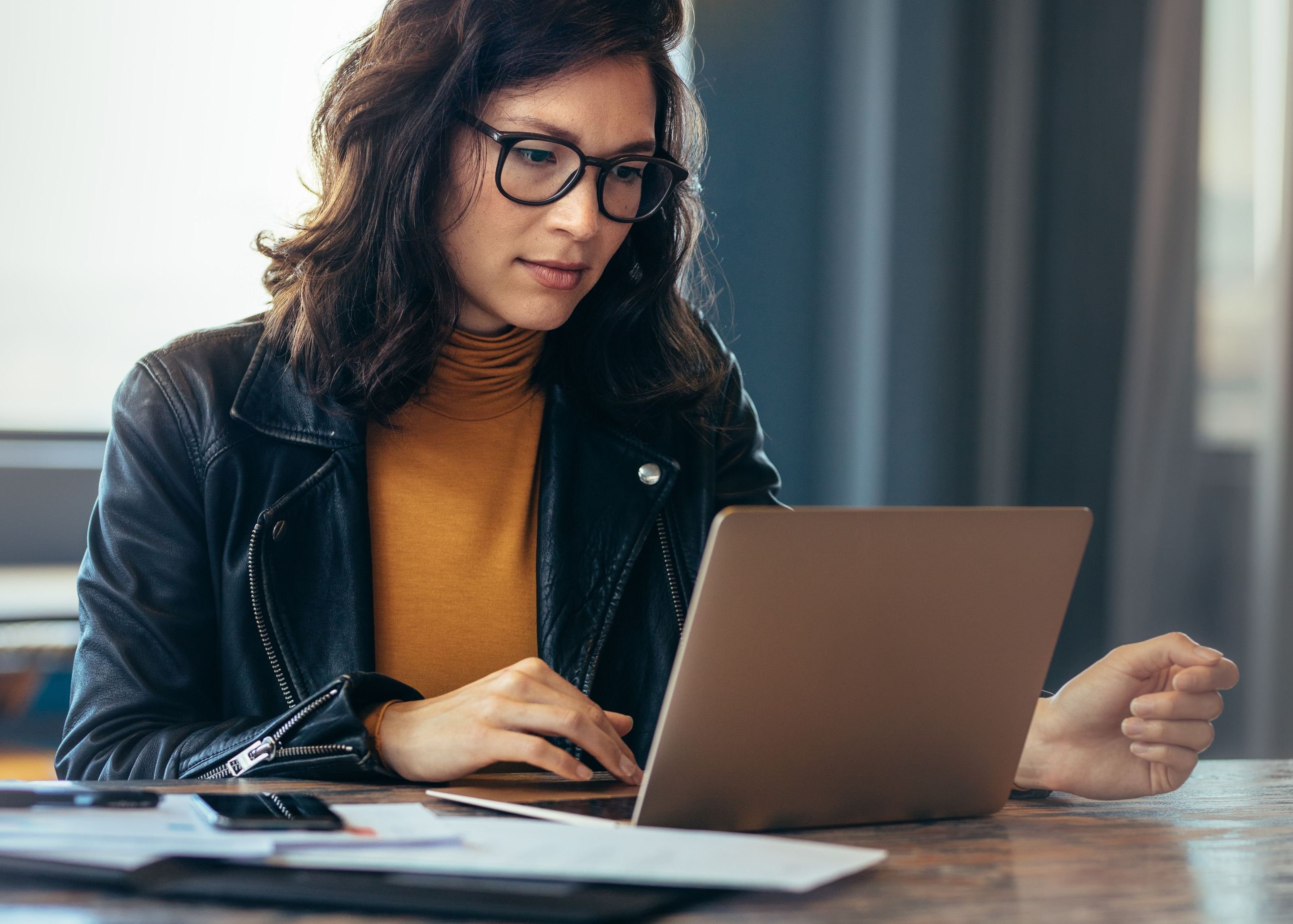 Ciphr and Endometriosis UK survey 2025