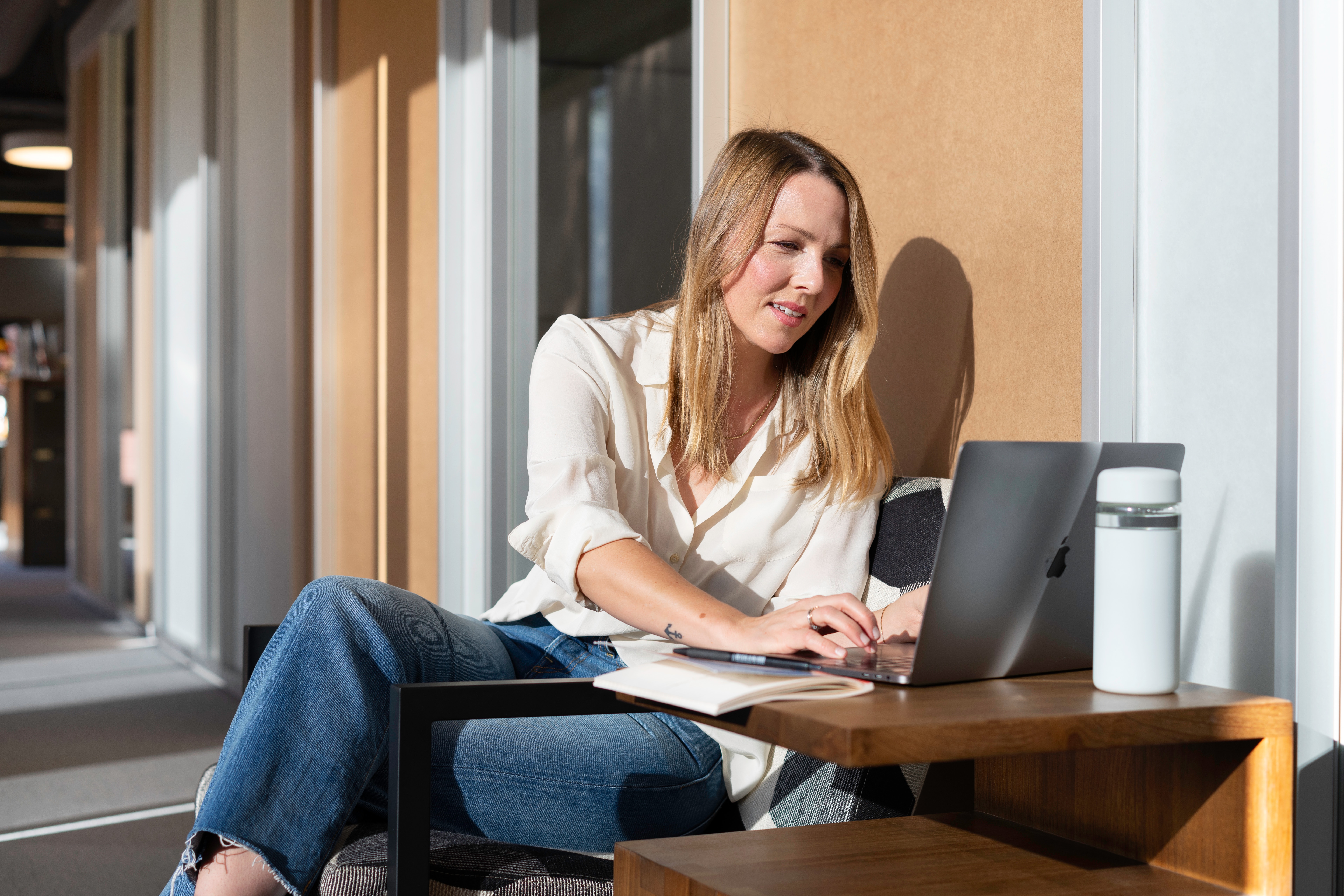 linkedin-sales-solutions-vqWWOnA6--M-unsplash linkedin-sales-solutions-vqWWOnA6--M-unsplash